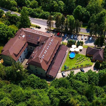 Hotel Vestina Wisła Buitenkant foto